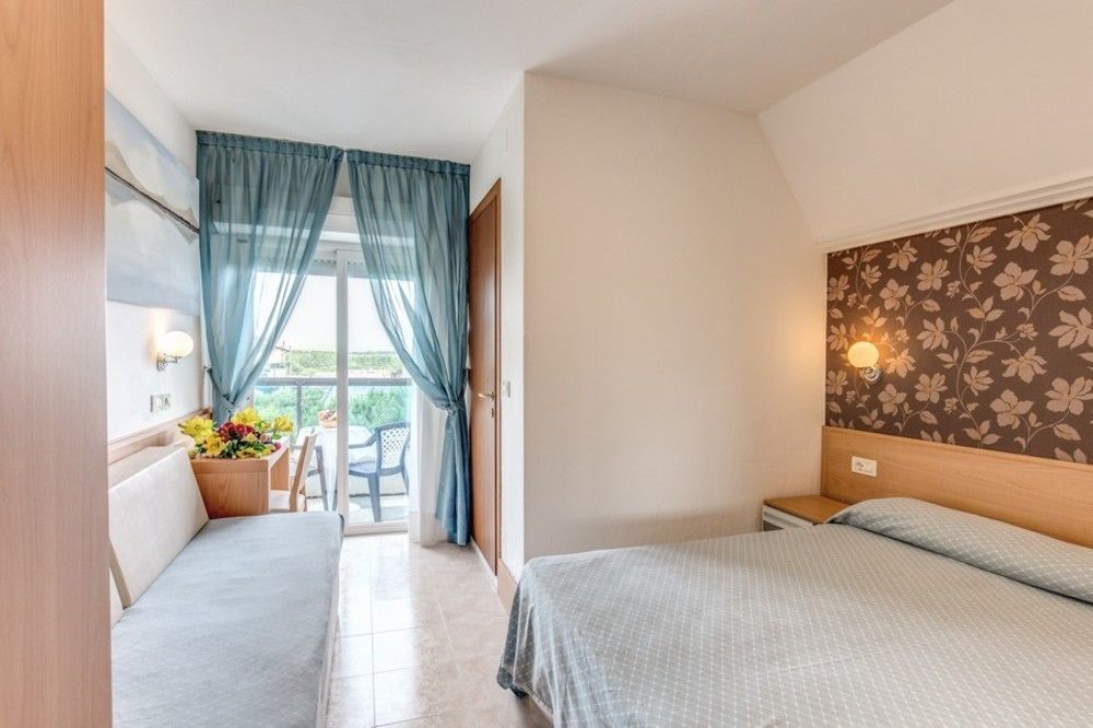 Hotel Astromare Lido di Jesolo Exterior foto